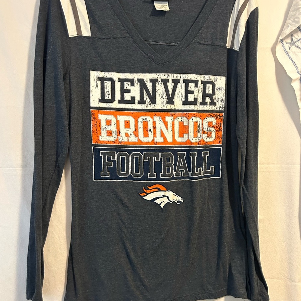 Denver Broncos Women's Long Sleeve Tee - Gray and Orange